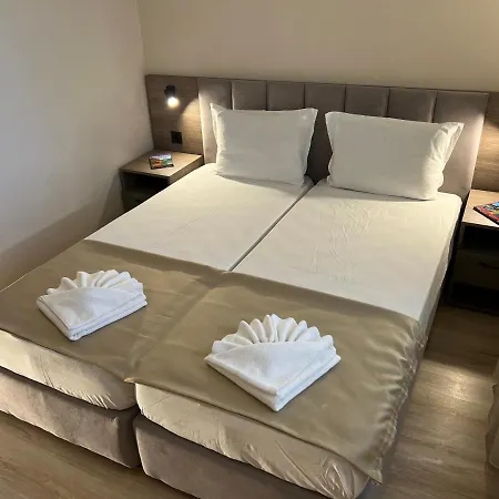 Lotos Hotel